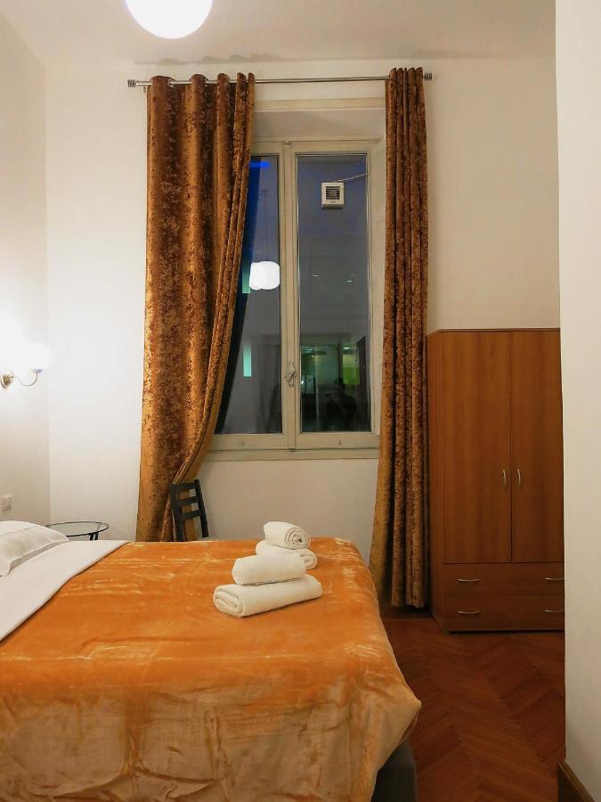 Nik Rooms Rome Buitenkant foto